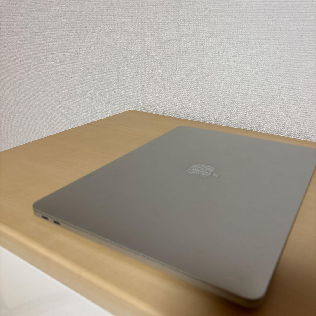 MacBook本体 MacBook Pro 13 2017 2.3GHz i5 8GB 128GB