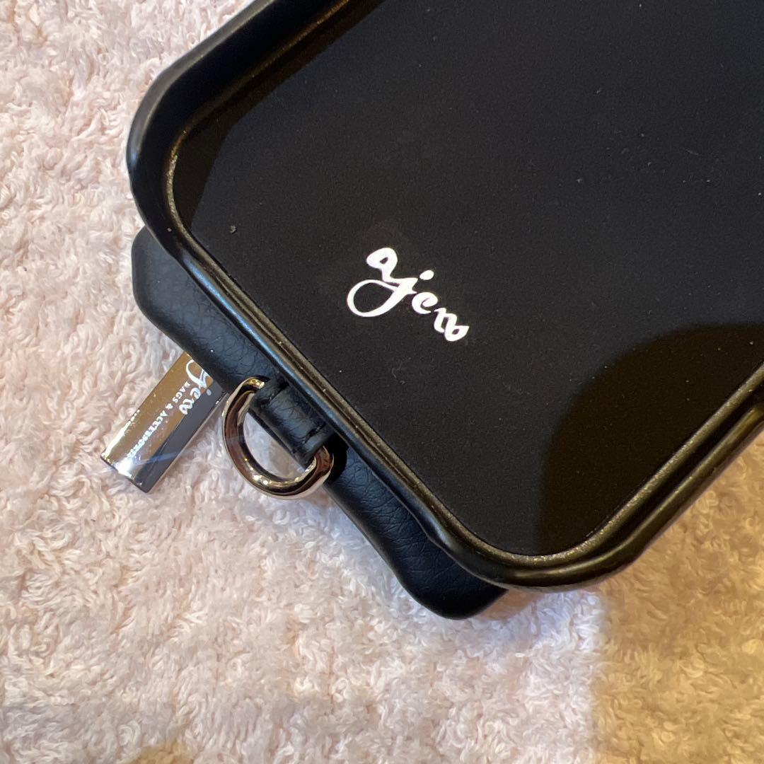 ajew ブラック iPhoneケース ストラップ付き　16pro