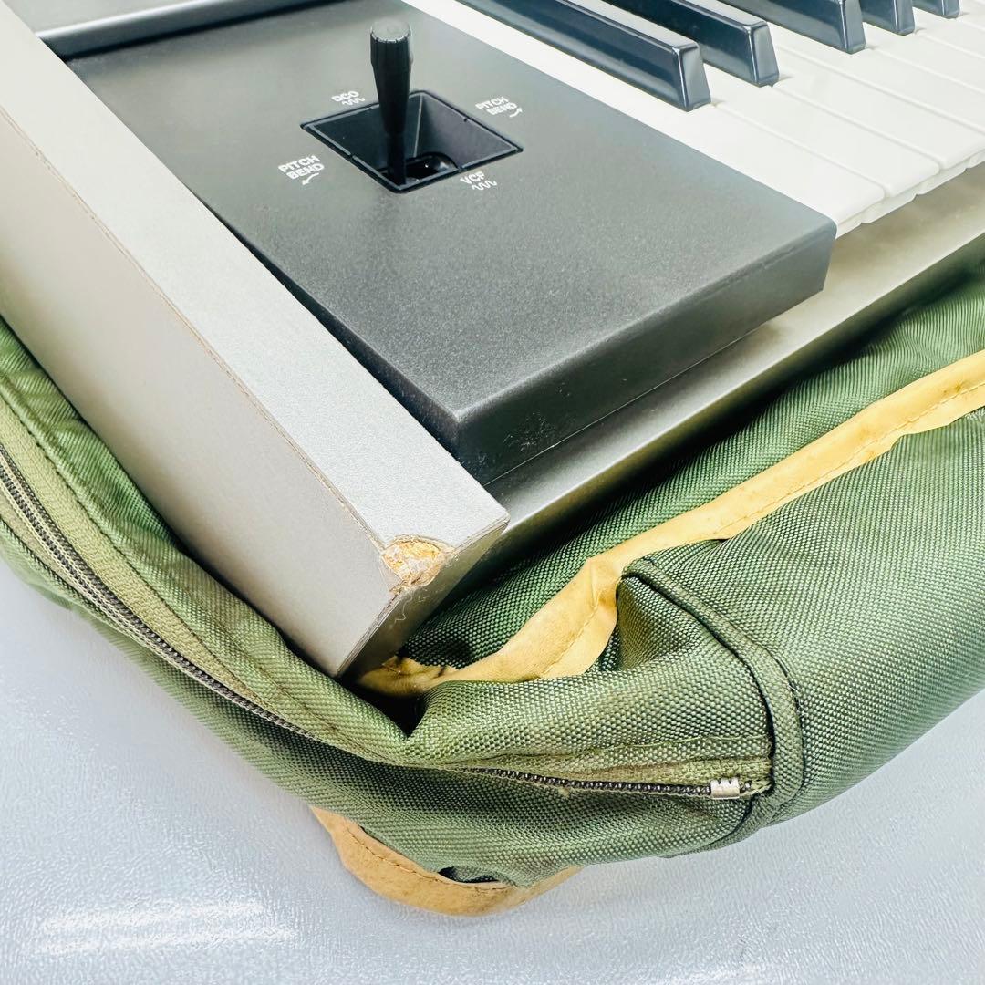 KORG シンセイザー POLY-61