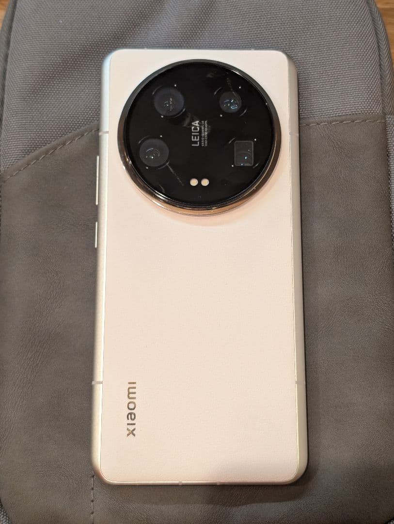 Xiaomi 14 Ultra 16GB / 512GB（グローバル版）