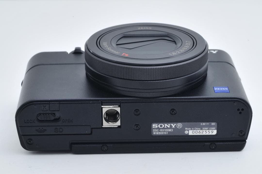 ■新品級■ ソニー SONY Cyber-Shot DSC-RX100M3
