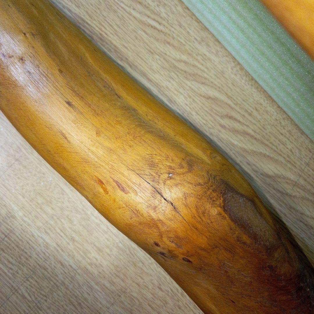 自然木の椅子　家具　ハンドメイド　木の温もり　手作り　椅子　天然木　自然木　レア