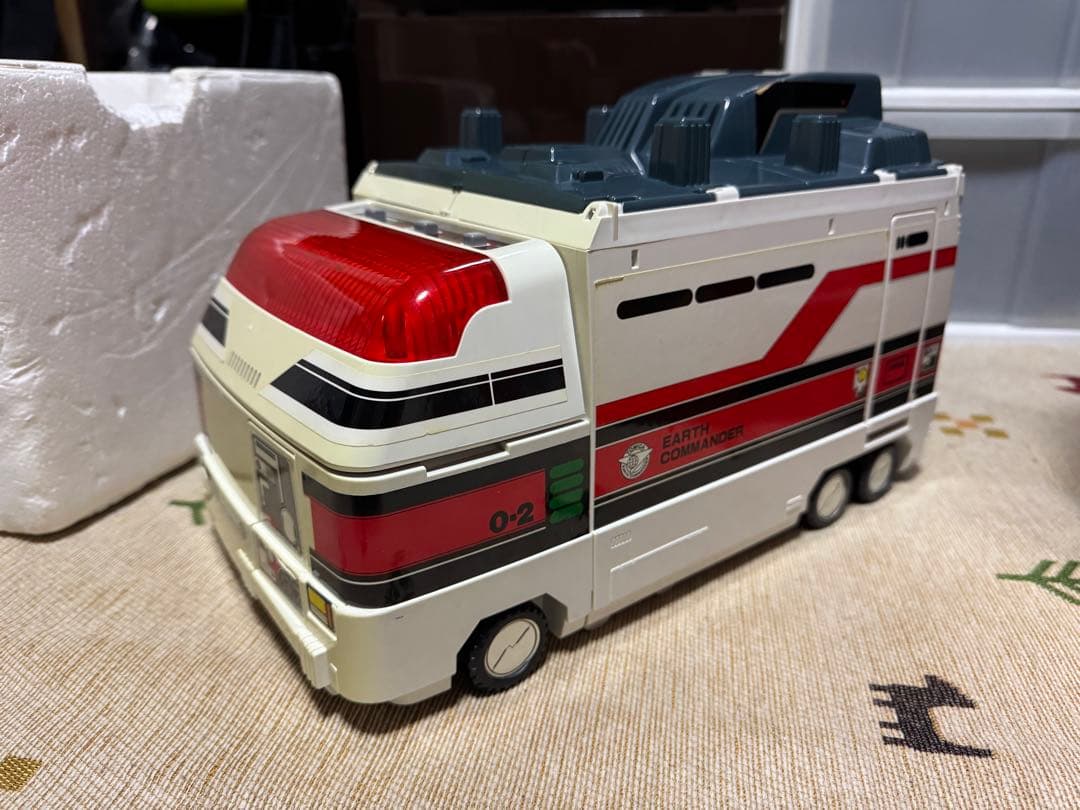 TOMY トミカ 未来緊急基地 アースコマンダー 当時物 動作確認済み ミニカー