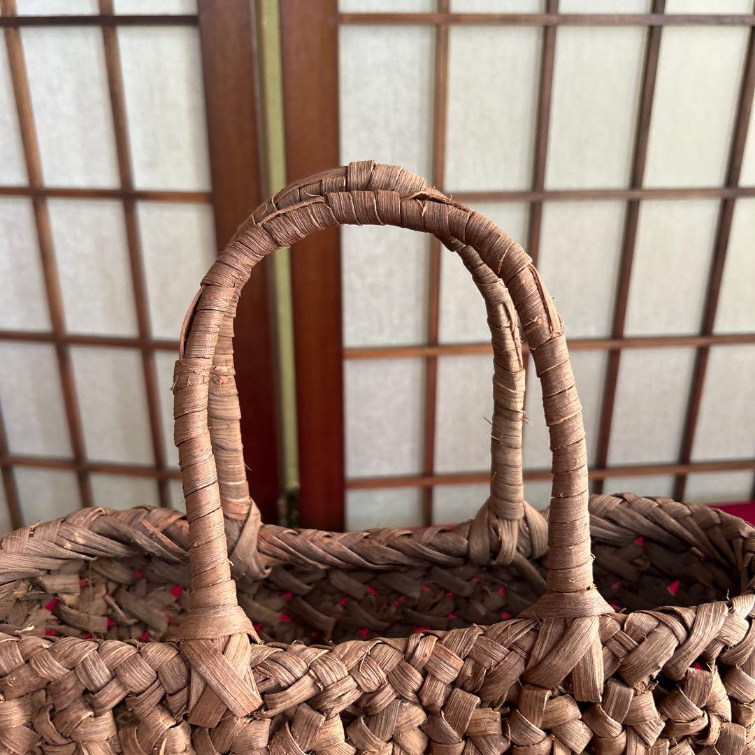 国産山葡萄　花編み小型バッグ　【C-43】