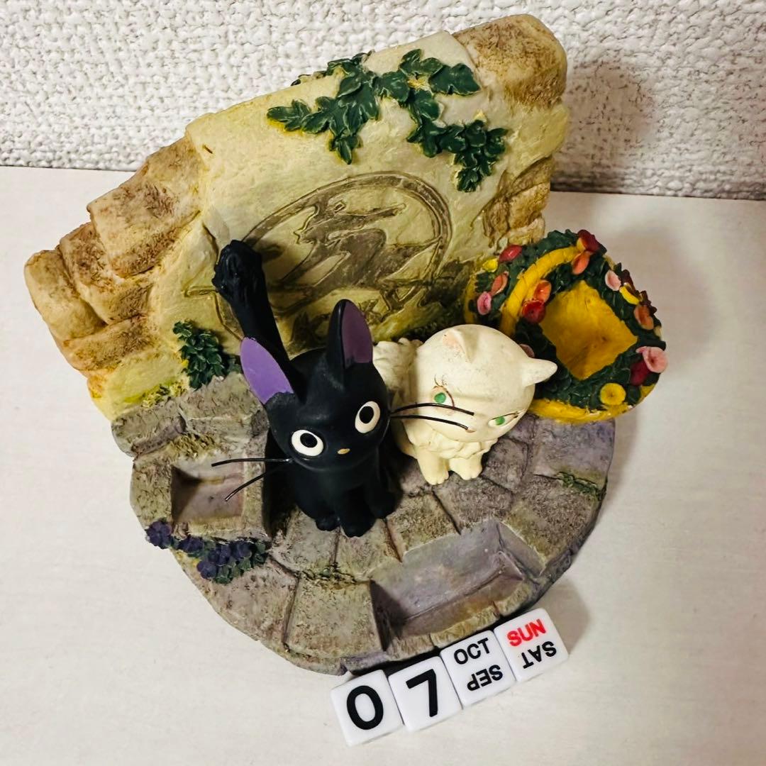 美品✨レア商品 魔女の宅急便 万年カレンダー ジジ　リリーにドキッ