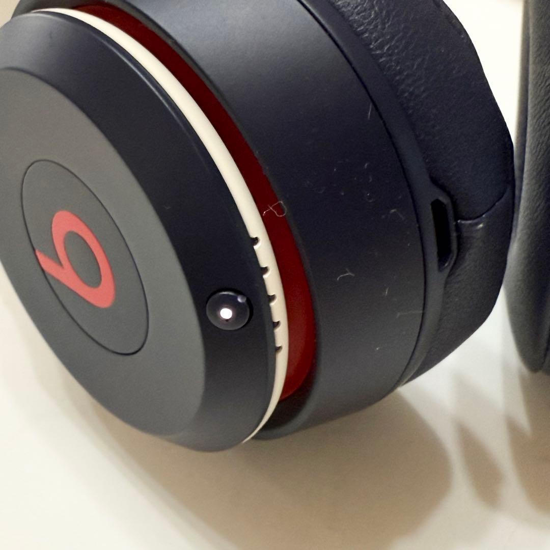 美品 動作品★beats solo3 ワイヤレスヘッドホン ネイビー A1796