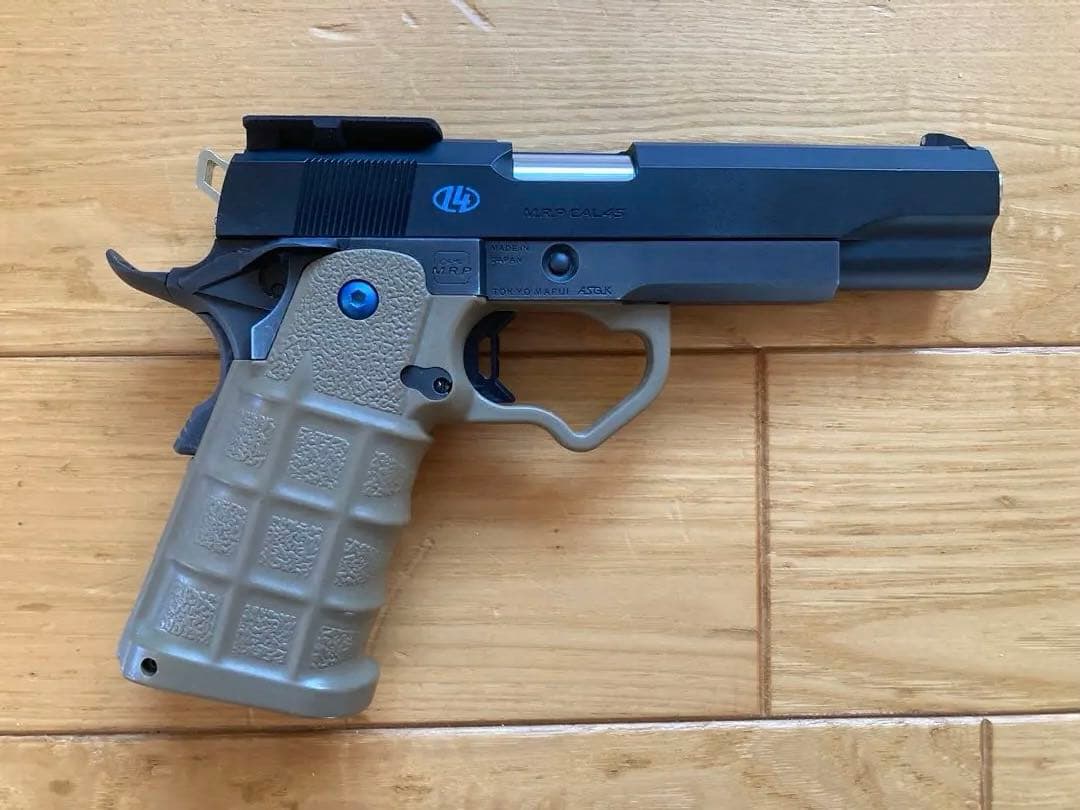 東京マルイ ハイキャパ5.1R 14歳 カスタム+純正グリップ付