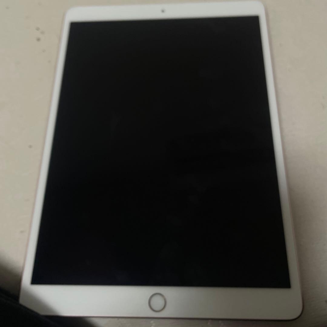 ホ*ー様 iPad Pro 10.5インチ 64GB バッテリー94%