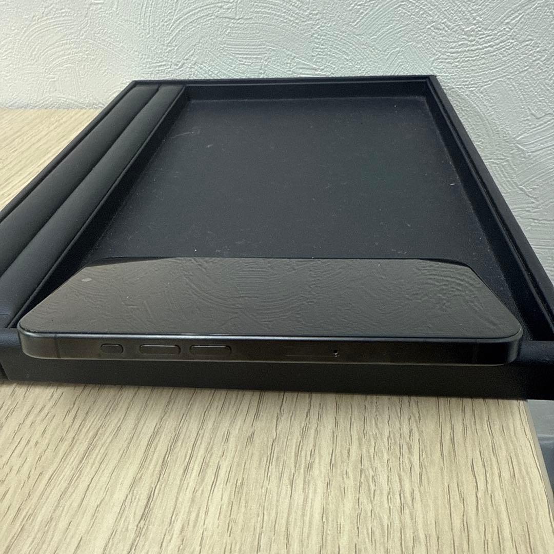 スマートフォン本体 Apple iPhone 15 pro 256GB