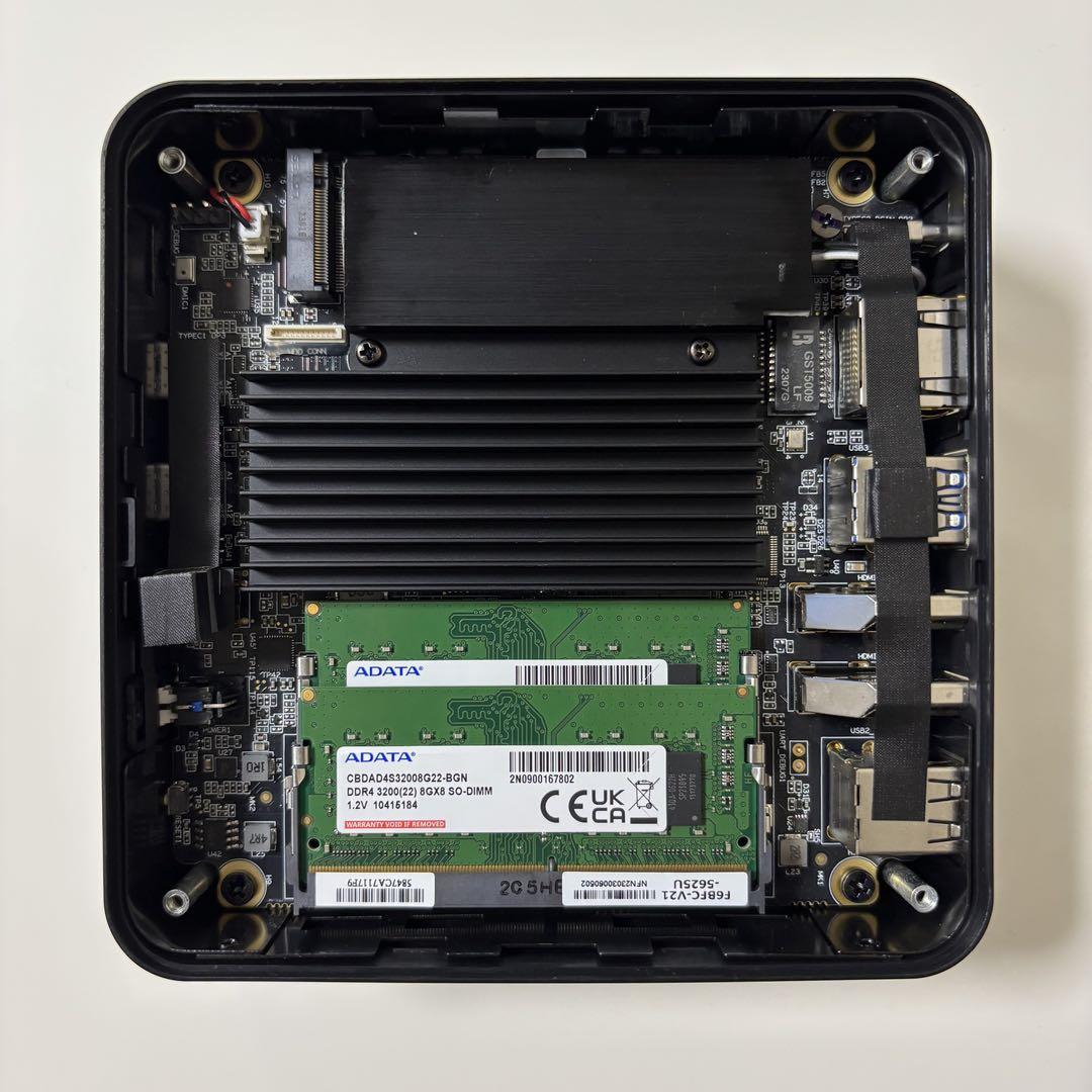 MINIS FORUM UM560 ジャンク品