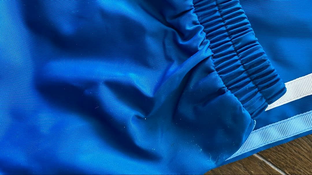 1998年　ジュビロ磐田　中山雅史直筆サイン入り　ブルゾン　ウインドブレーカー