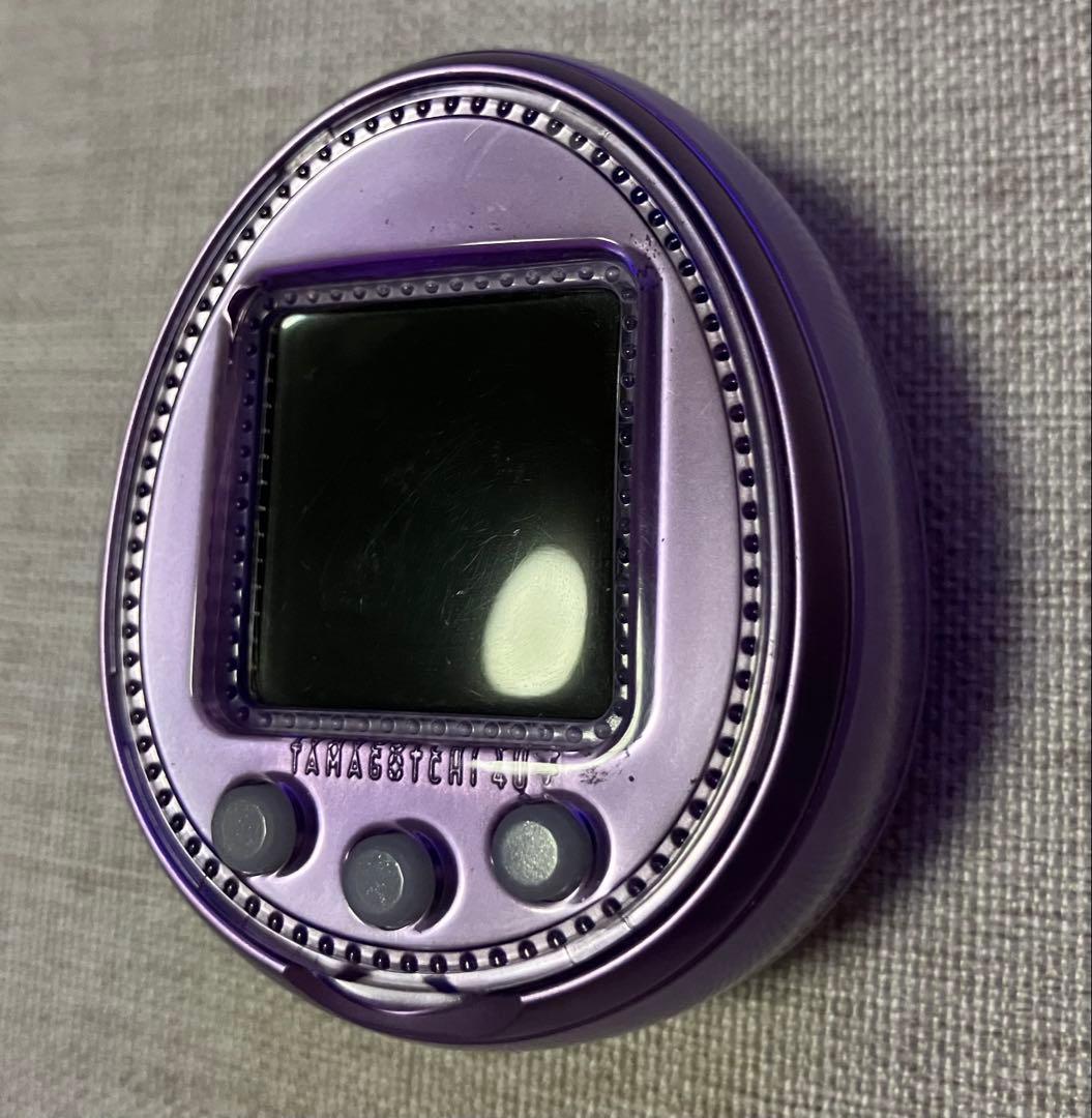 ダウンロードアイテム有りBANDAI たまごっち4U+ ラベンダー　カバー付き