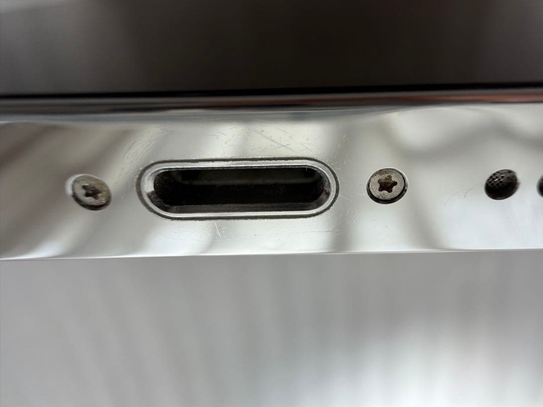 Apple iPhone 14 Pro シルバー 本体 1TB SIMフリー