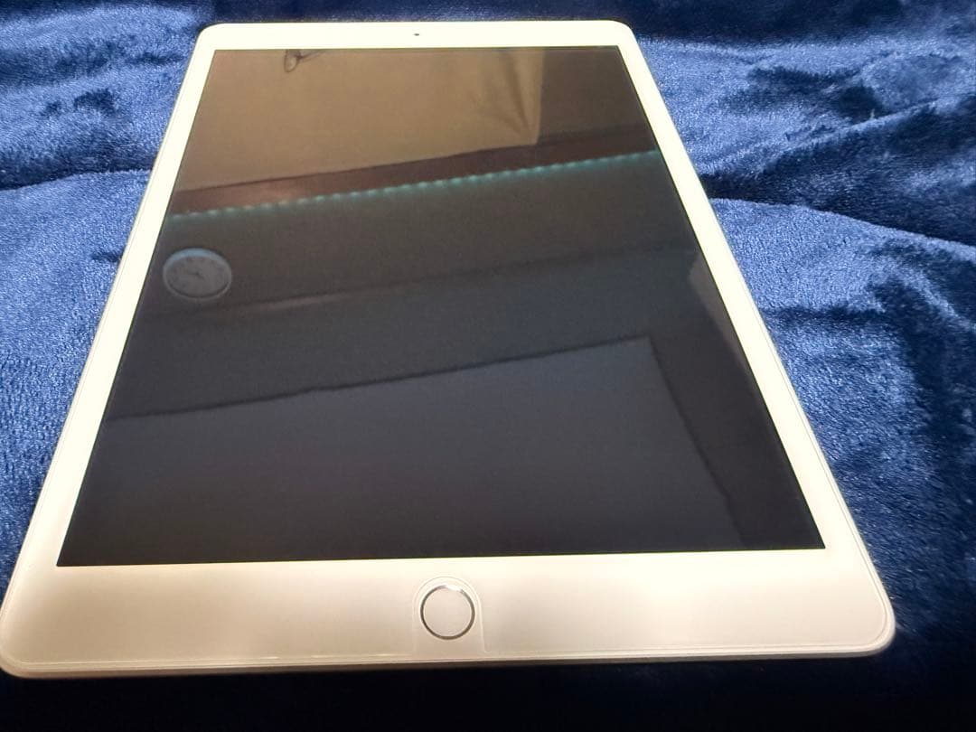 iPad 第8世代　32g 箱有り　wi-fiモデル