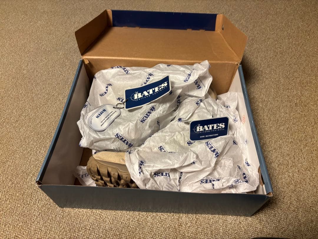 BATES タクティカルブーツ