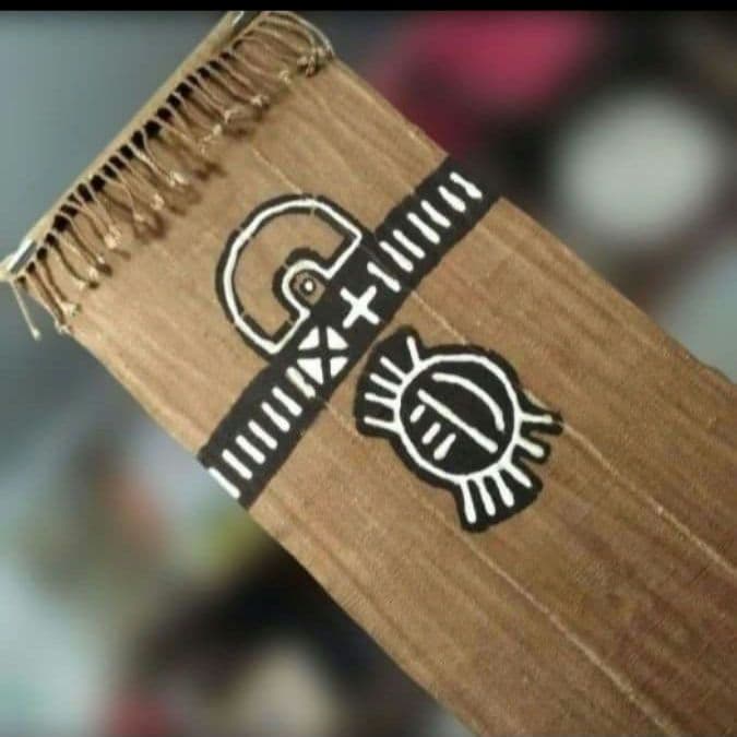 アフリカ　マリ共和国　ボゴラン3枚列帯　泥染め　臈纈染め　タペストリー