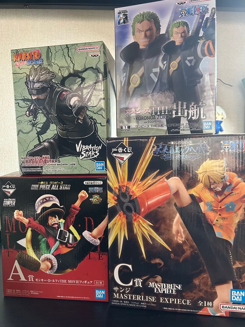 ルフィ、ゾロ、サンジ、カカシのフィギア！