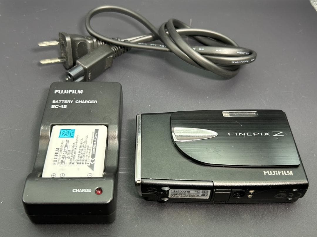 FUJIFILM FINEPIX Z20fd ブラック コンデジ デジカメ