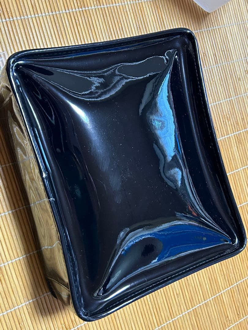 【Givenchy】コスメボックス、小物入【非売品】