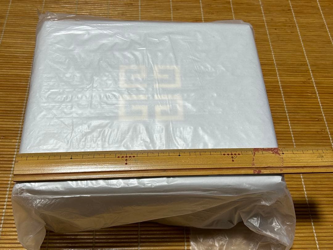 【Givenchy】コスメボックス、小物入【非売品】