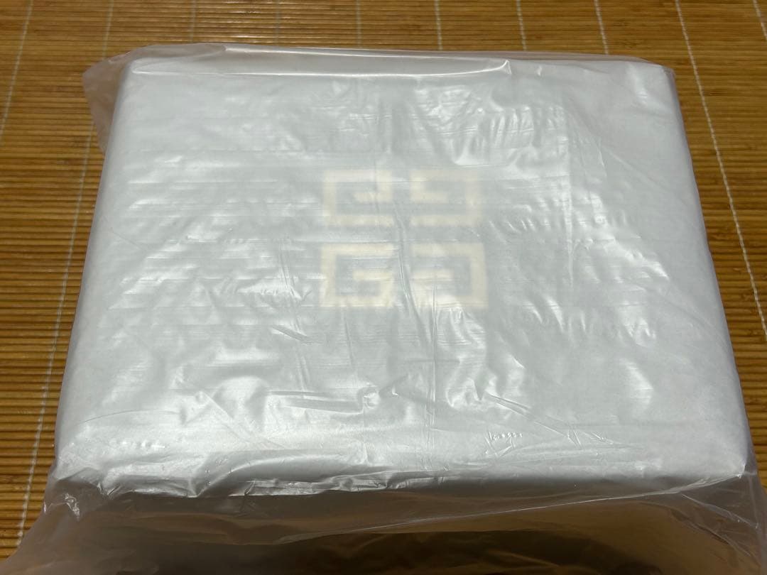 【Givenchy】コスメボックス、小物入【非売品】