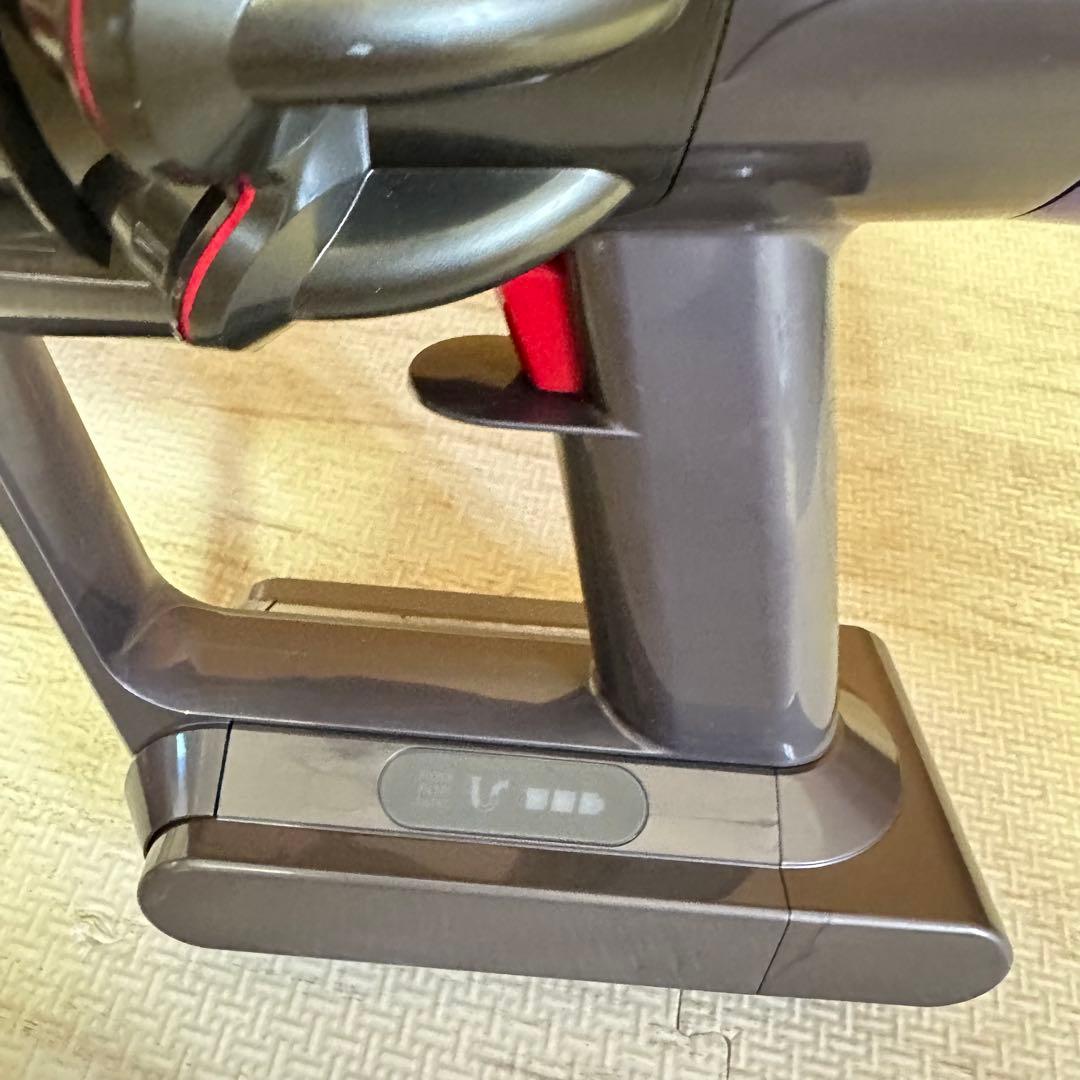 ⑩ dyson ダイソン コードレスクリーナー 掃除機 SV12 ソフトローラー