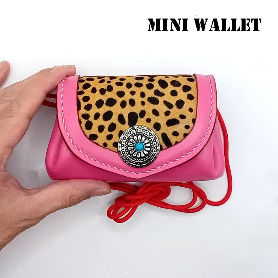 【専用です】本革レザーミニウォレットヒョウ柄ハラコレオパードピンク&ブラック