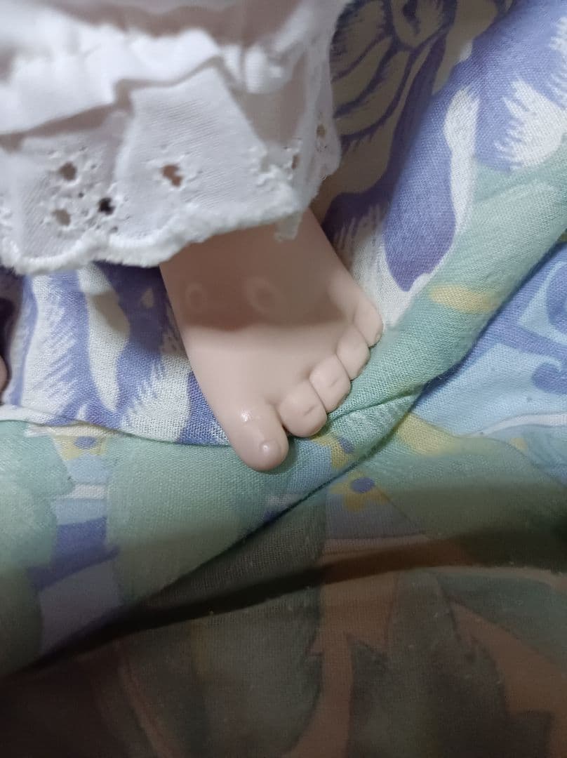 ドイツ スリーピングベビービスクドール赤ちゃん人形 陶器人形アンティークドール