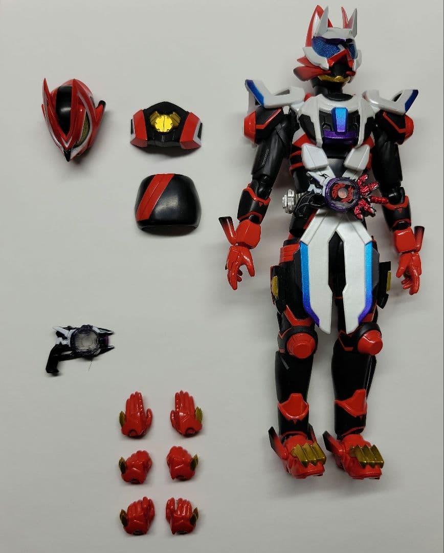 フィギュアーツ　仮面ライダーギーツ　レーザーブースト&ブーストマークII