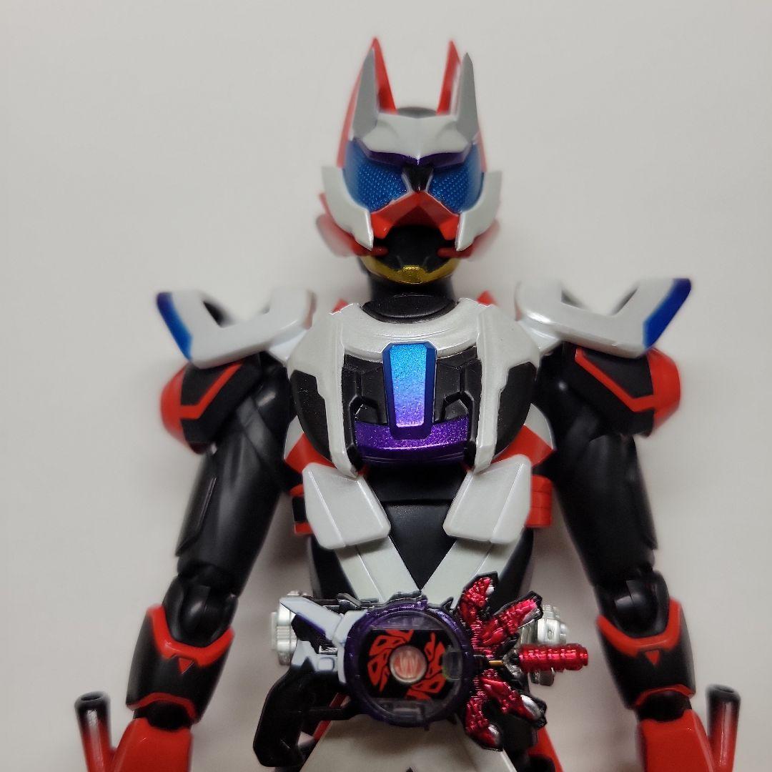 フィギュアーツ　仮面ライダーギーツ　レーザーブースト&ブーストマークII