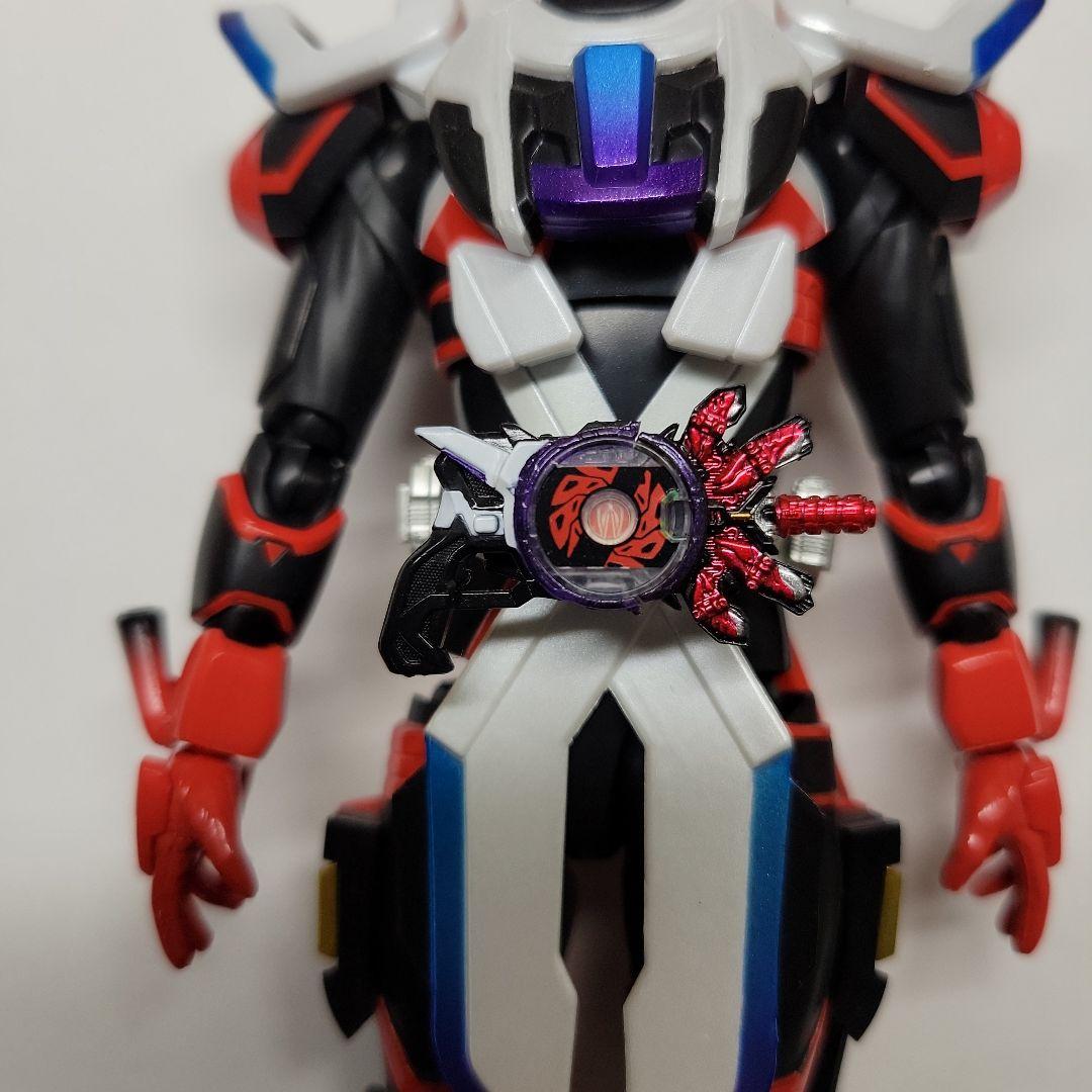 フィギュアーツ　仮面ライダーギーツ　レーザーブースト&ブーストマークII