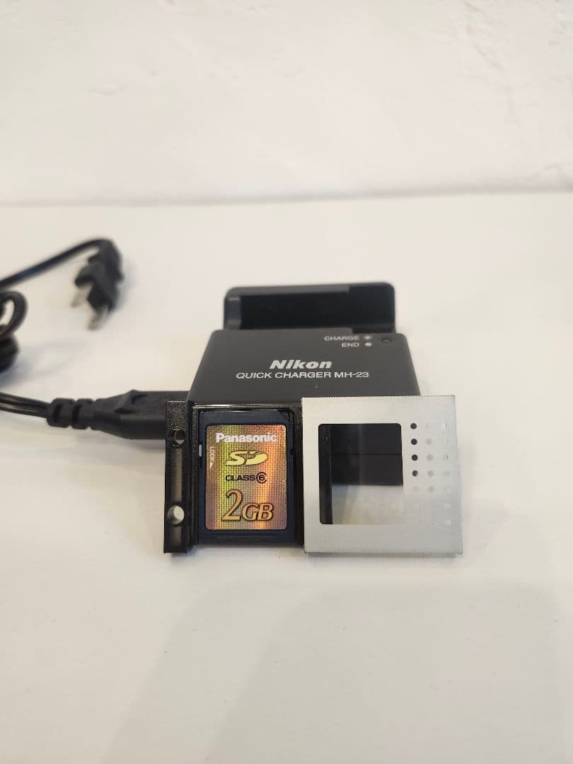 【美品得々セット販売】Nikon D40x デジタル一眼レフ ＋ 望遠レンズ