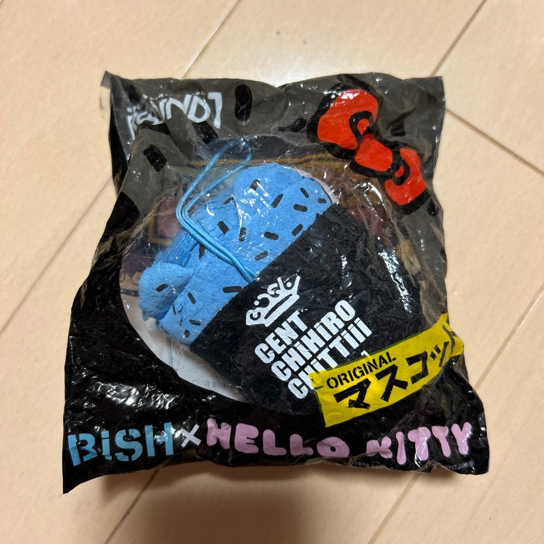 ハローキティ ラウンドワン ストラッピン キラキラジュエリーチャーム BiSH