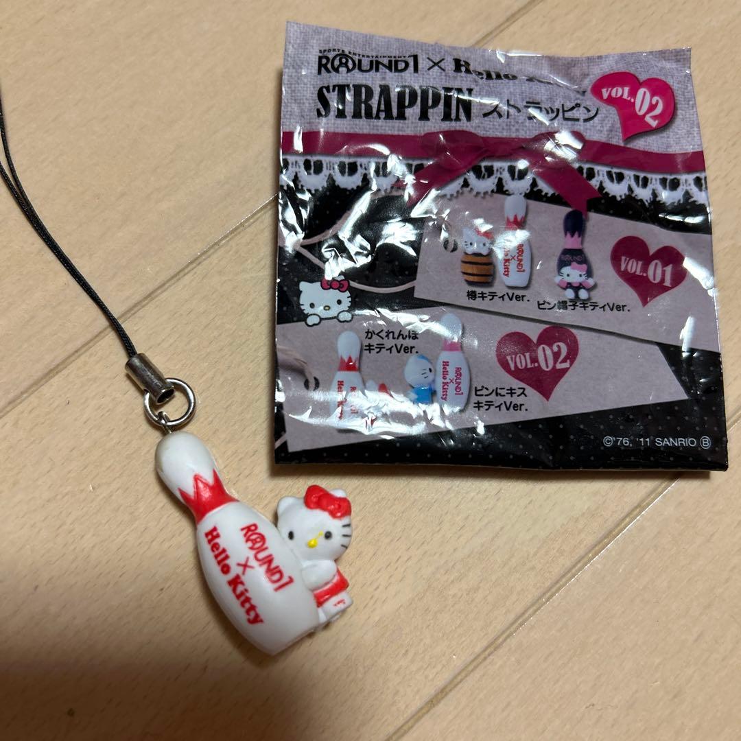 ハローキティ ラウンドワン ストラッピン キラキラジュエリーチャーム BiSH