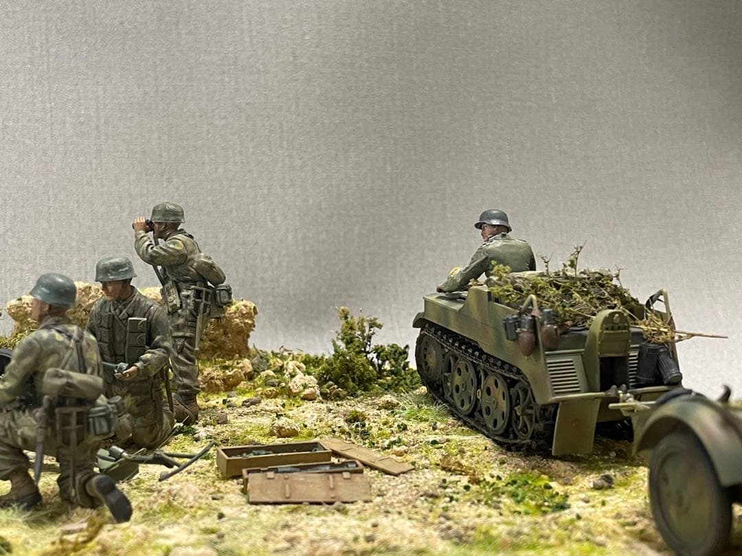 戦車ジオラマ　1/35 ドイツ88ミリロケット砲とケッテンクラート