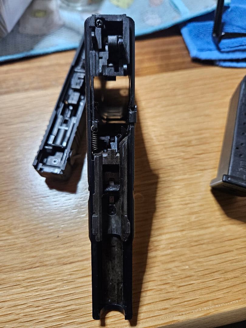 東京マルイ Glock 18 ガスガン 一部損傷あり