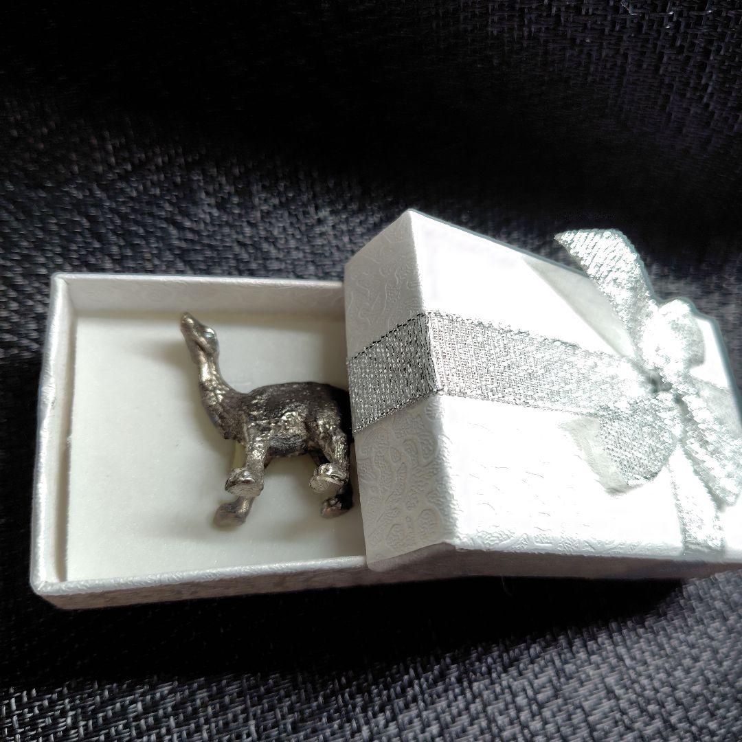 シルバーイグアノドン約6cm 箱付き