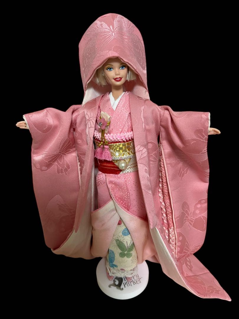 ポピーパーカー、ファッションロイヤリティ バービーピンク無垢着物ウエディング