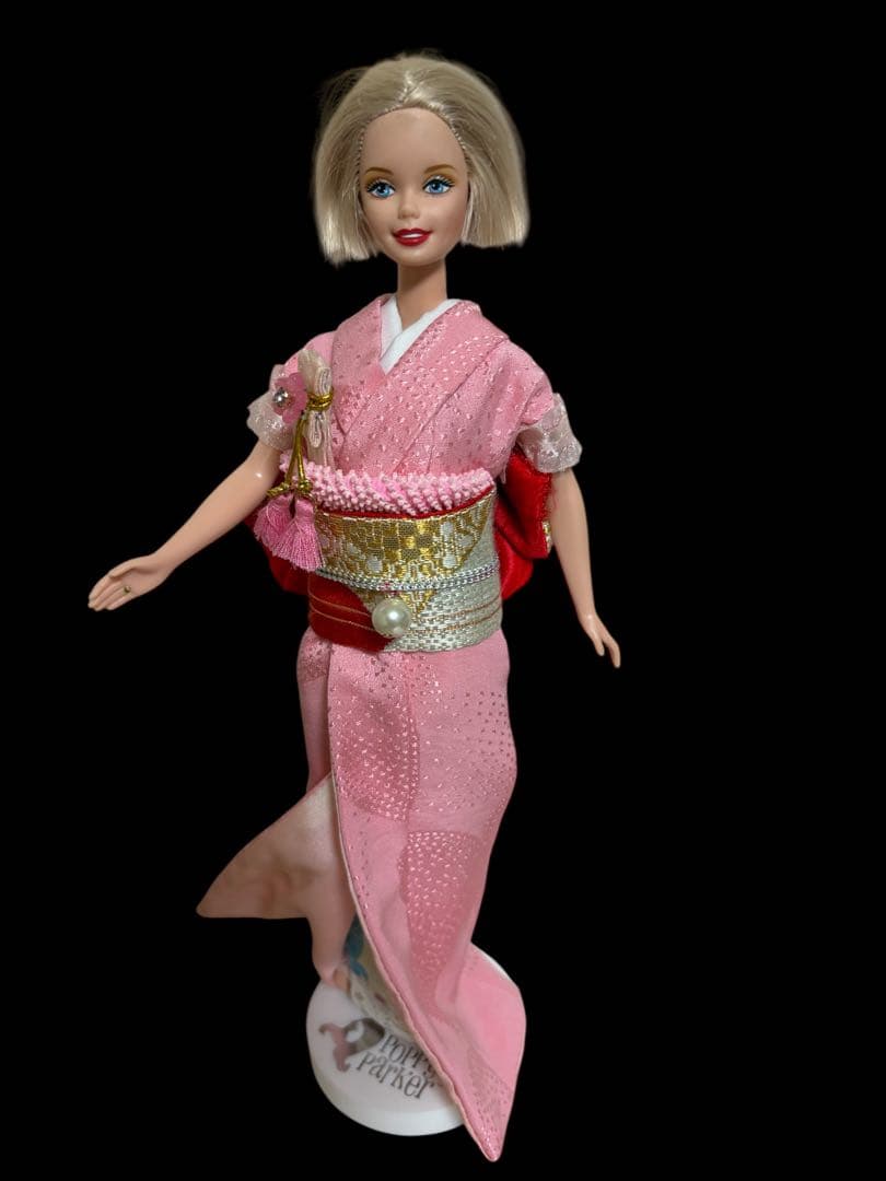 ポピーパーカー、ファッションロイヤリティ バービーピンク無垢着物ウエディング