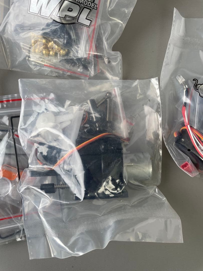 WPL C44 km ブラウン メタルキット 未使用 メタルアップグレードパーツ