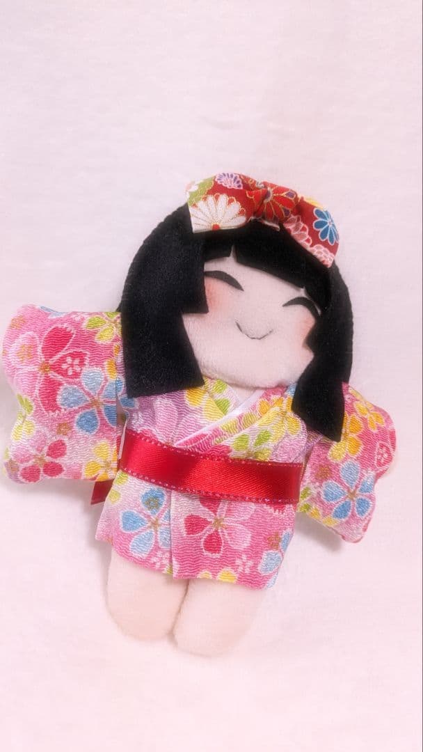 ✿訳あり✿　座敷わらし　女の子　縁起物　高級　ちりめん　ピンク　赤　ぬいぐるみ