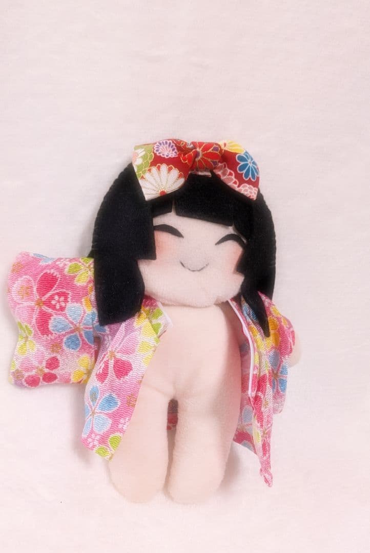 ✿訳あり✿　座敷わらし　女の子　縁起物　高級　ちりめん　ピンク　赤　ぬいぐるみ