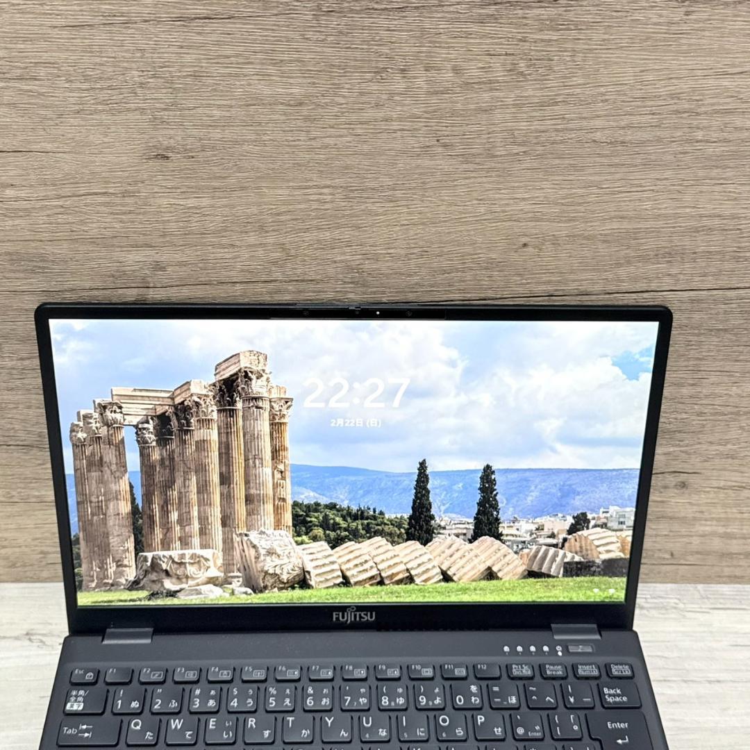 軽量！ LIFEBOOK U9311/F LTE 11世代 i5 8G 256G