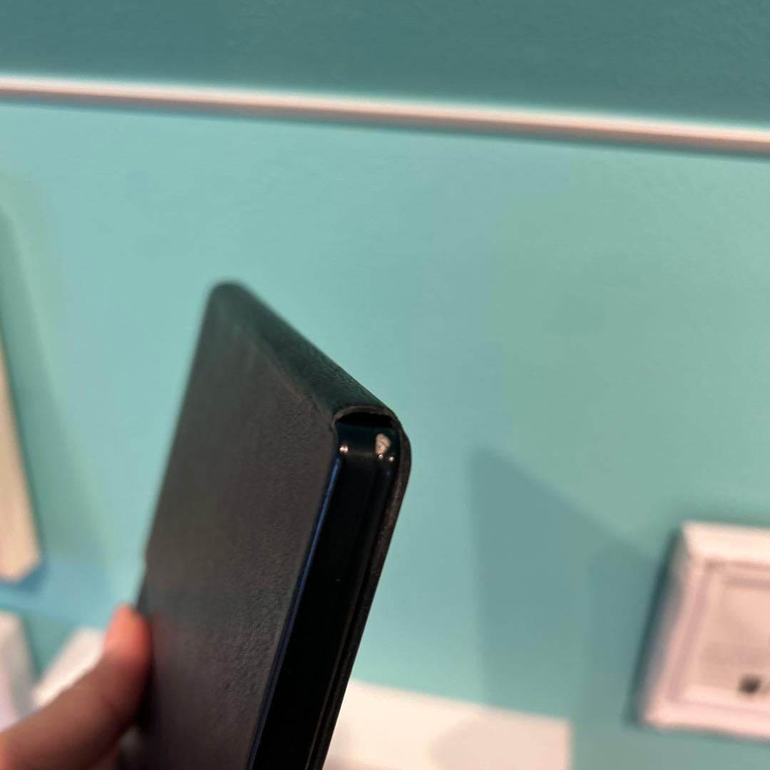 Kindle Oasis 第8世代 ブラック バッテリー内蔵レザーカバー付き