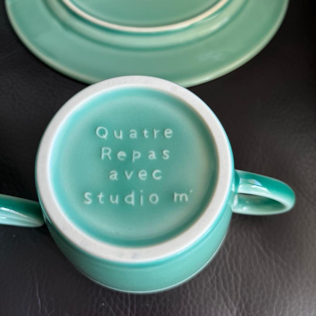 スタジオエムのプレート、マグ、ポット、クリーマーの計8点セット