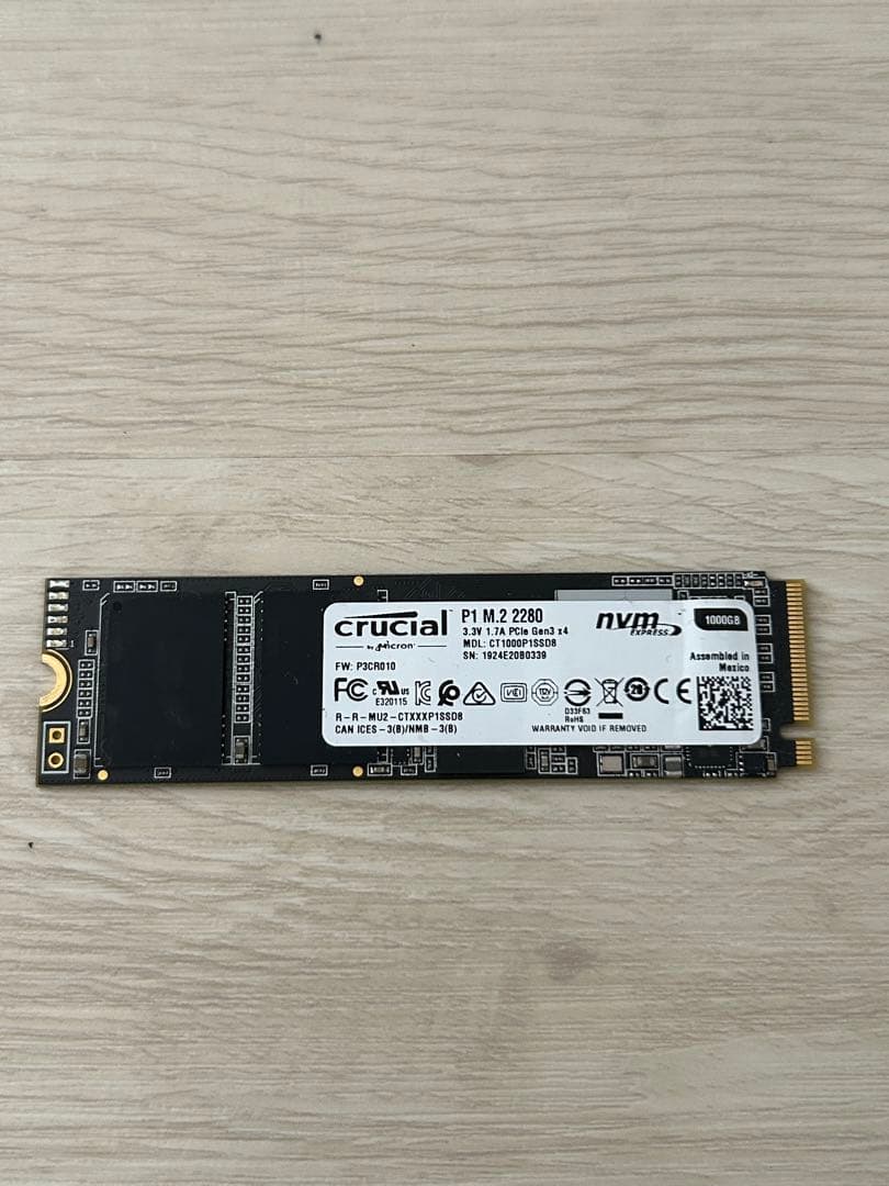 内蔵型SSD CT1000P1SSD8 crucial Nvme m.2 SSD 1TB