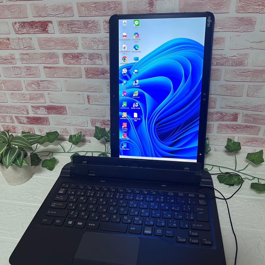★中古タッチパネル高性能10世代i3！M.2 SSD128GB ノートPC188