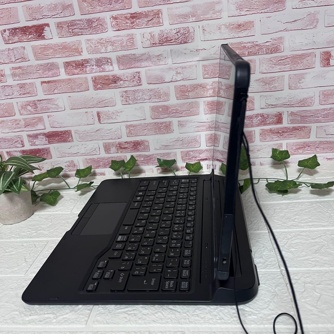 ★中古タッチパネル高性能10世代i3！M.2 SSD128GB ノートPC188