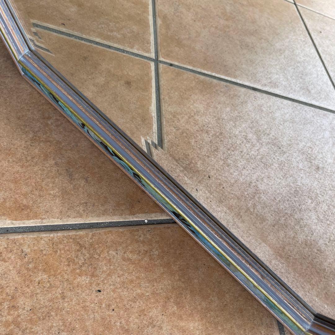 イタリア製 アンティーク調 ミラー 壁掛け 八角鏡 花模様 ウォールミラー