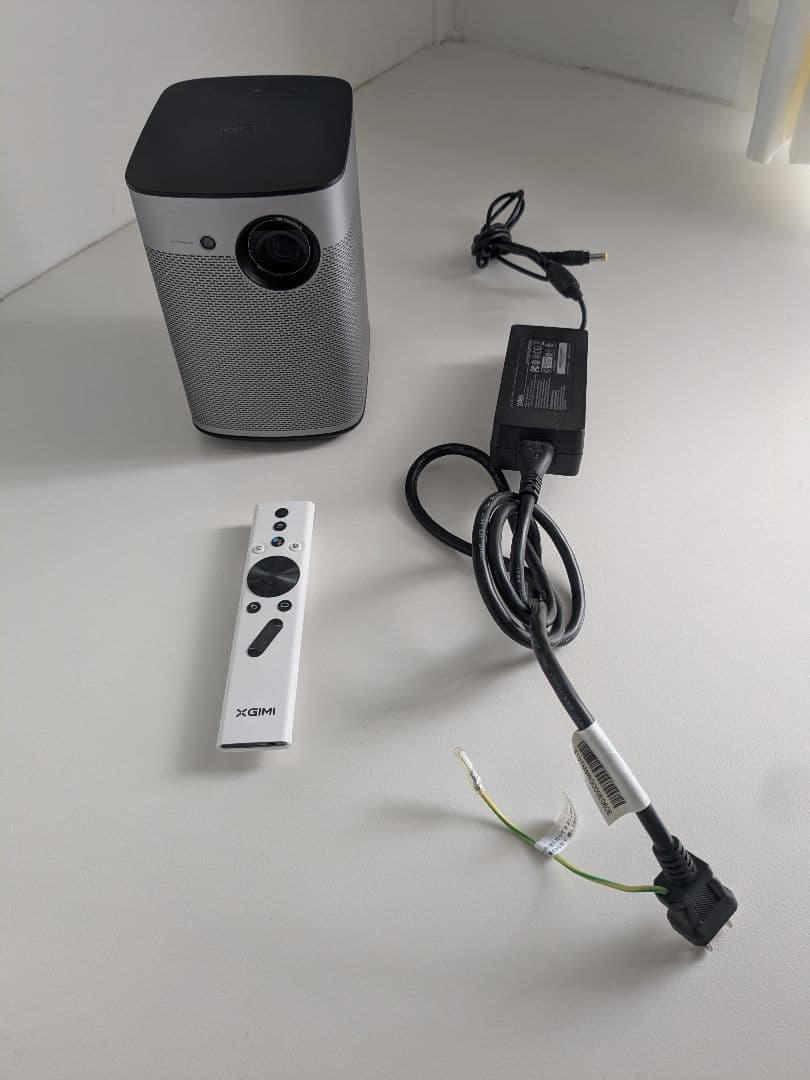 XGIMI HALO プロジェクター本体